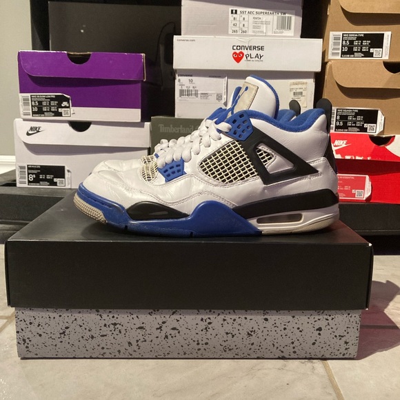 Nike Air Jordan 4 Motorsport - Picture 3 of 5
